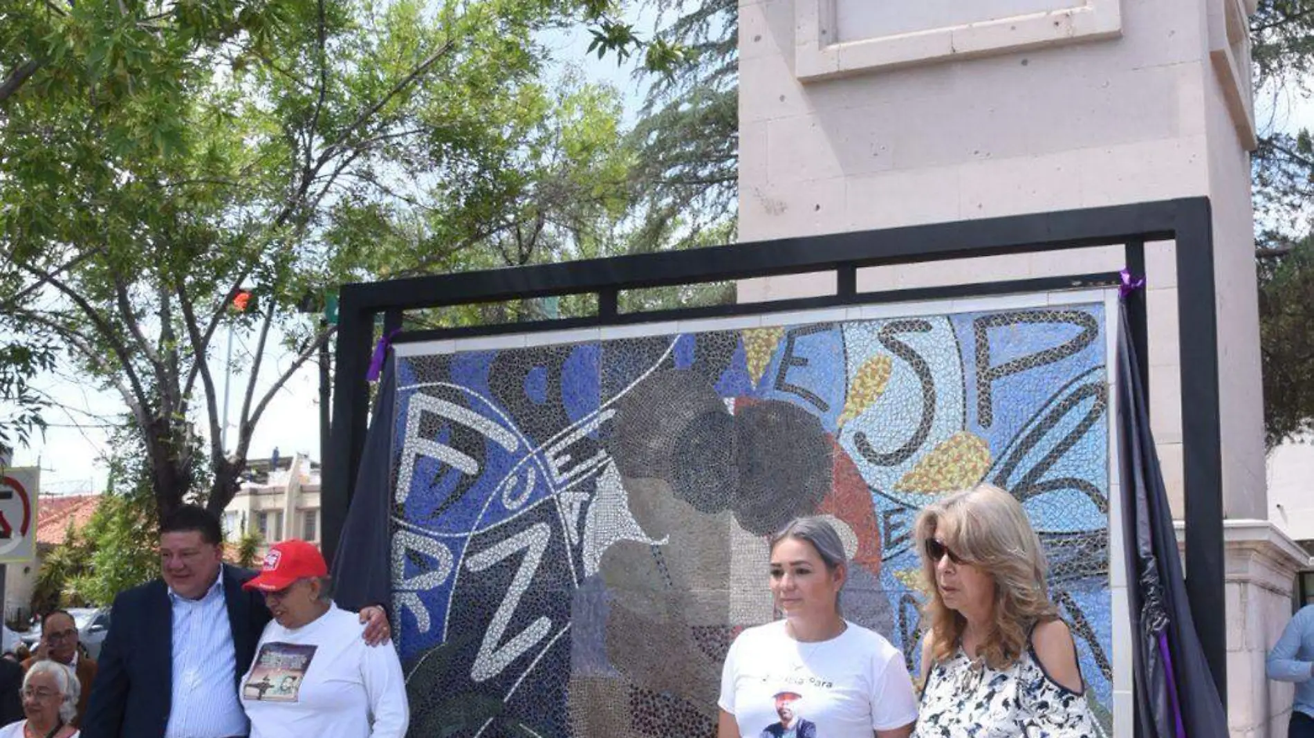 mural en antimonumento